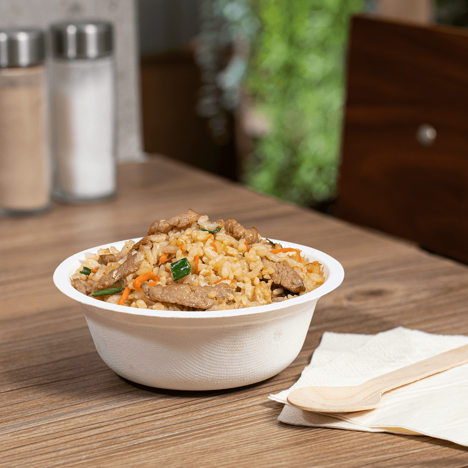 Karat Earth 12oz PFAS Free Bagasse Eco-Friendly Rice Bowl filled with fried rice