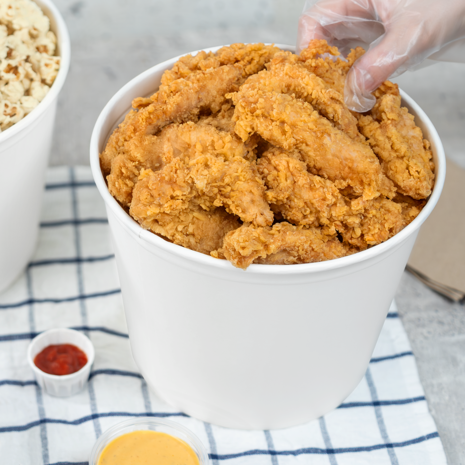 [150 pcs] 130 oz Paper Food Buckets