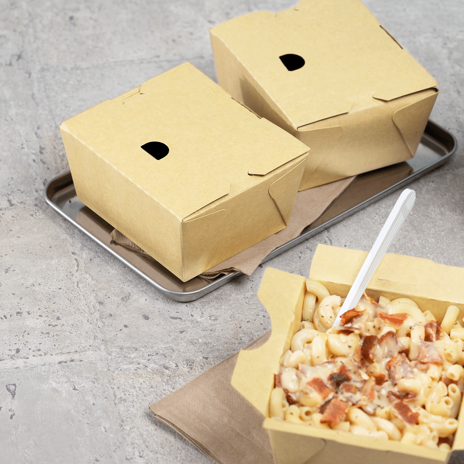 [200 ct] Paper Folding Take-Out Container | Vented Holes | 27 fl. oz | Kraft