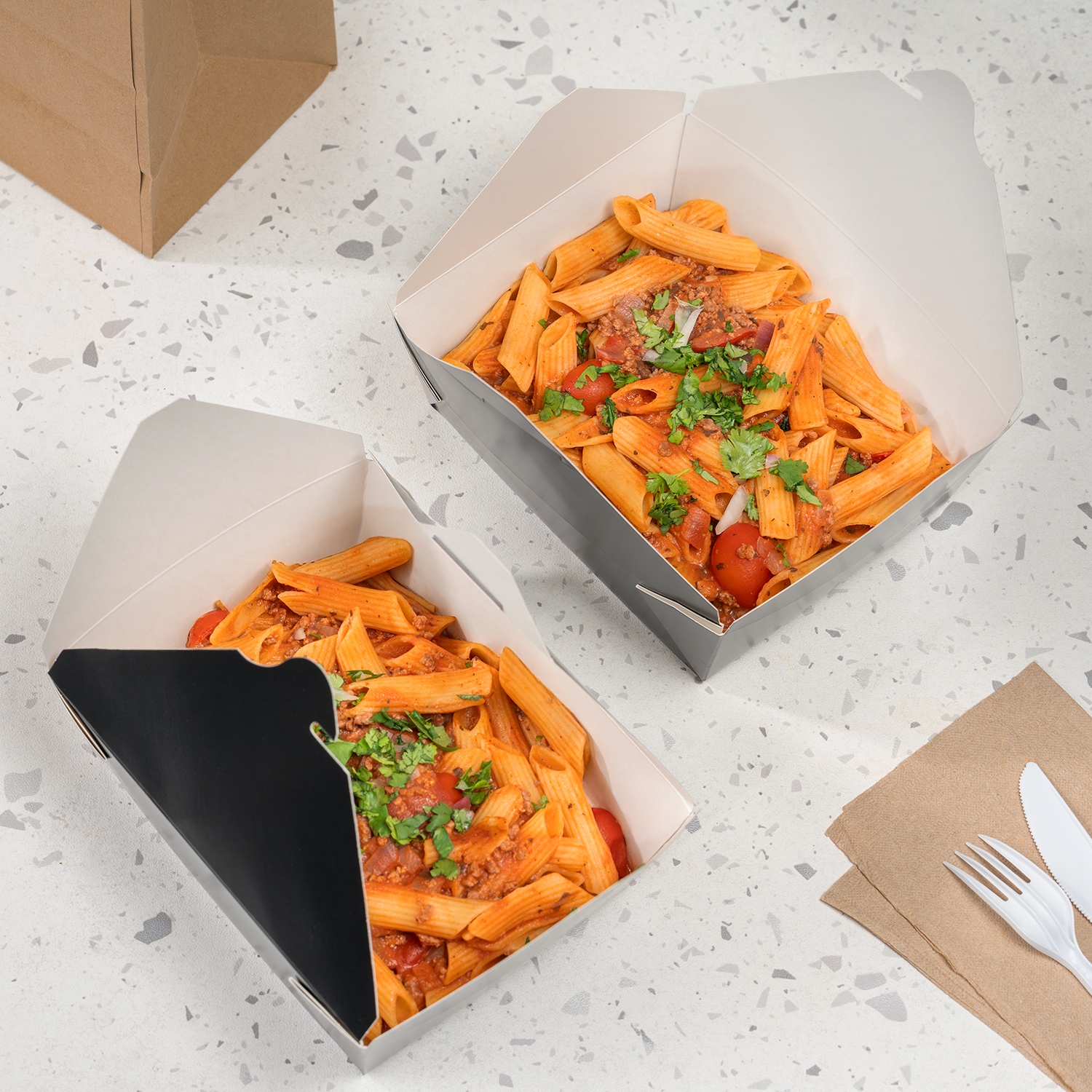[300 ct] Paper Fold To-Go Containers | 48 fl oz | Black