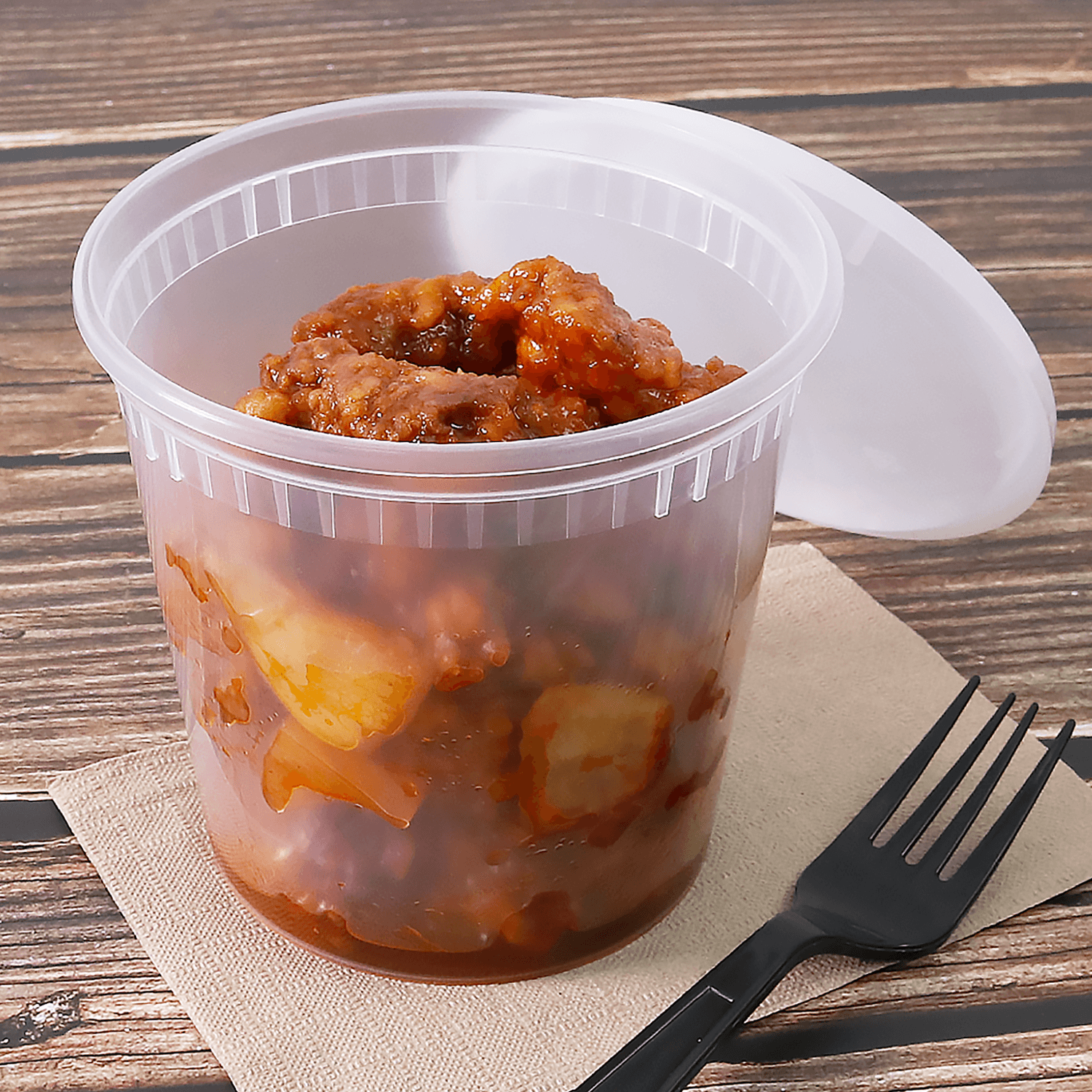 Karat 24oz PP Plastic Injection Molded Deli Containers & Lids with orange chicken