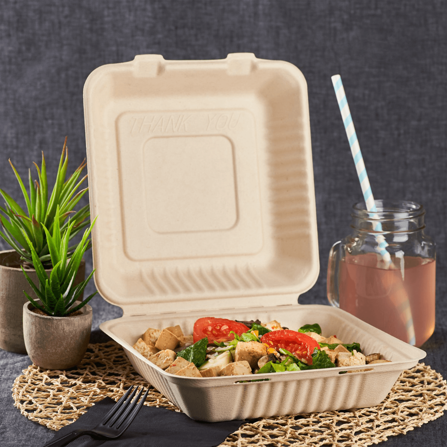 Karat Earth 9'' x 9'' PFAS Free Compostable Bagasse Hinged Containers, Natural - 200 pcs