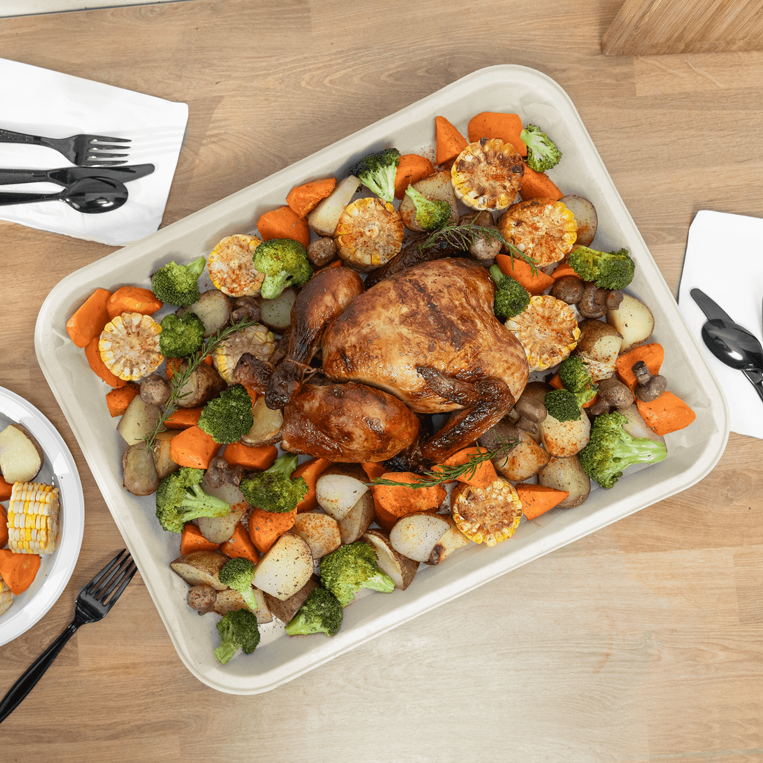 Karat Earth 14”x18” PFAS free Bagasse Serving Tray, Rectangular - 100 pcs