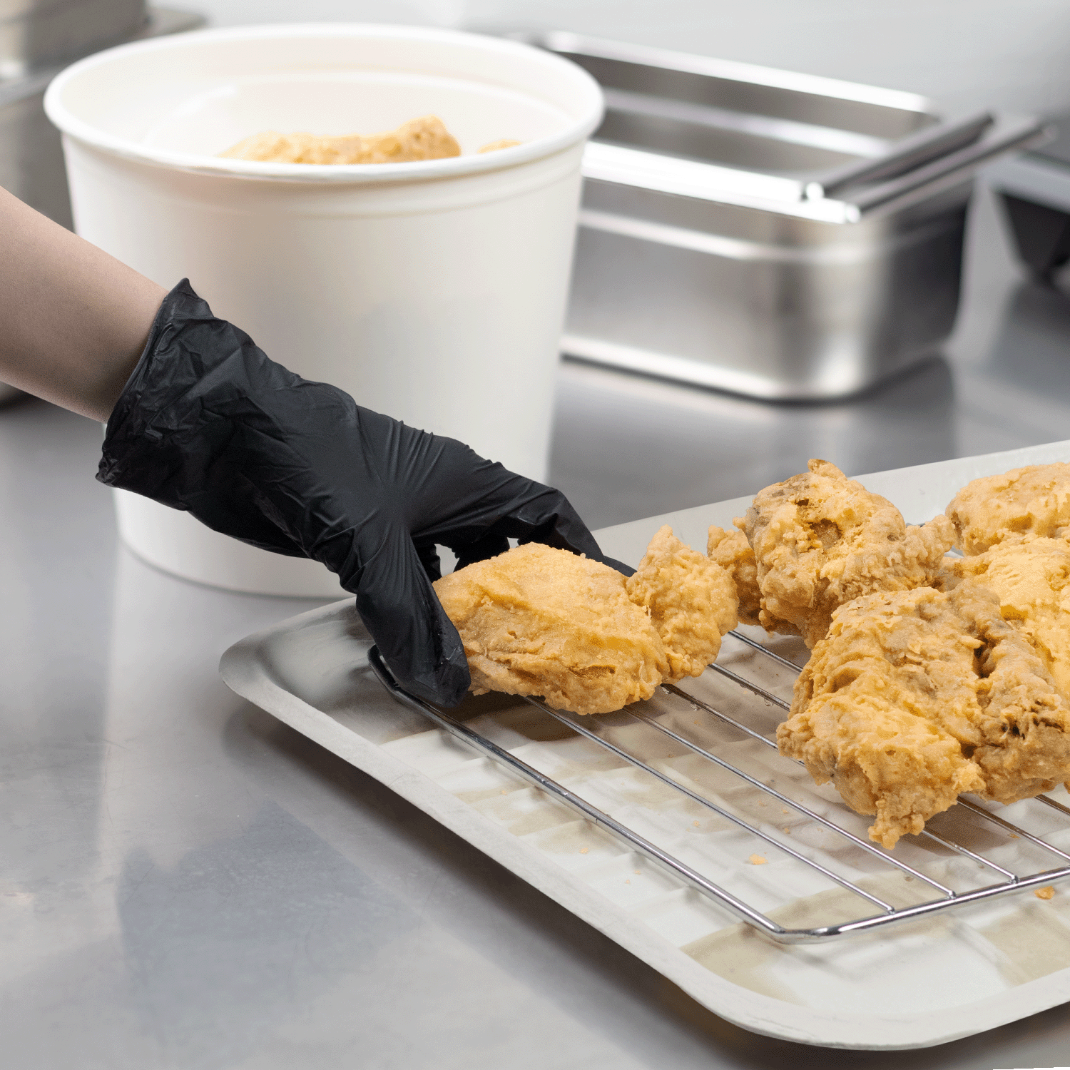 Karat Earth 14”x18” GreaseEase Molded Fiber Food Tray, PFAS free - 100 pcs