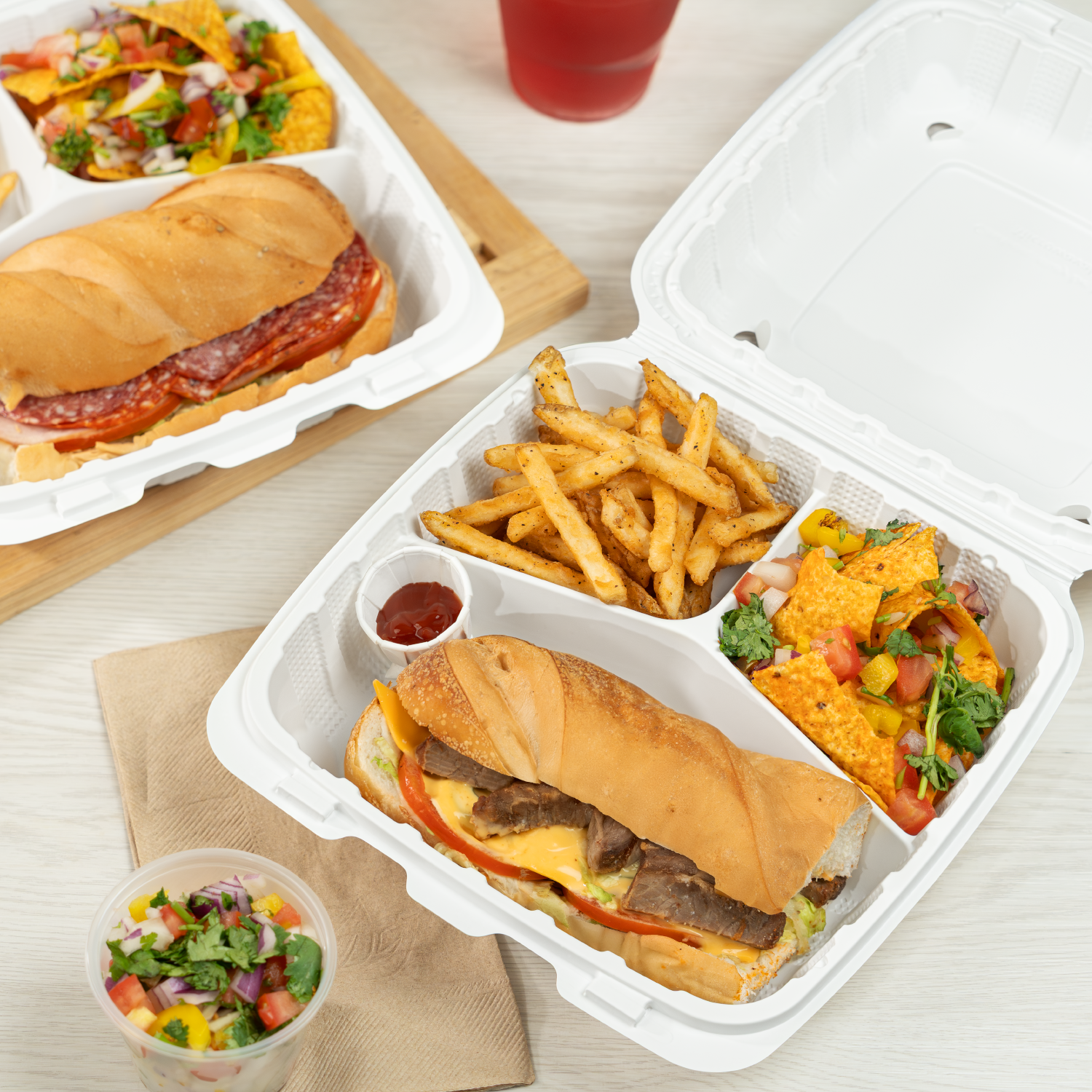 Karat Earth 9" x 9" Mineral Filled PP Hinged Container, White, 3 compartments, - 120 pcs