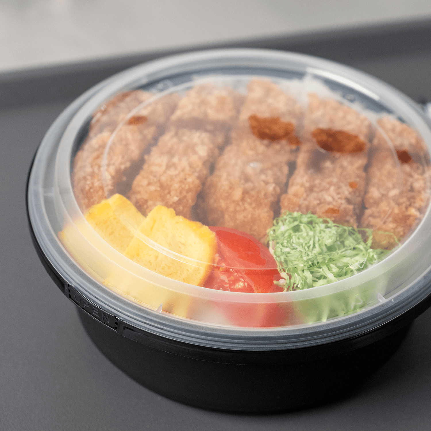 34 oz PP Tamper Resistant Injection Molded Microwaveable Black Food Container w/Clear lid - 150 pcs