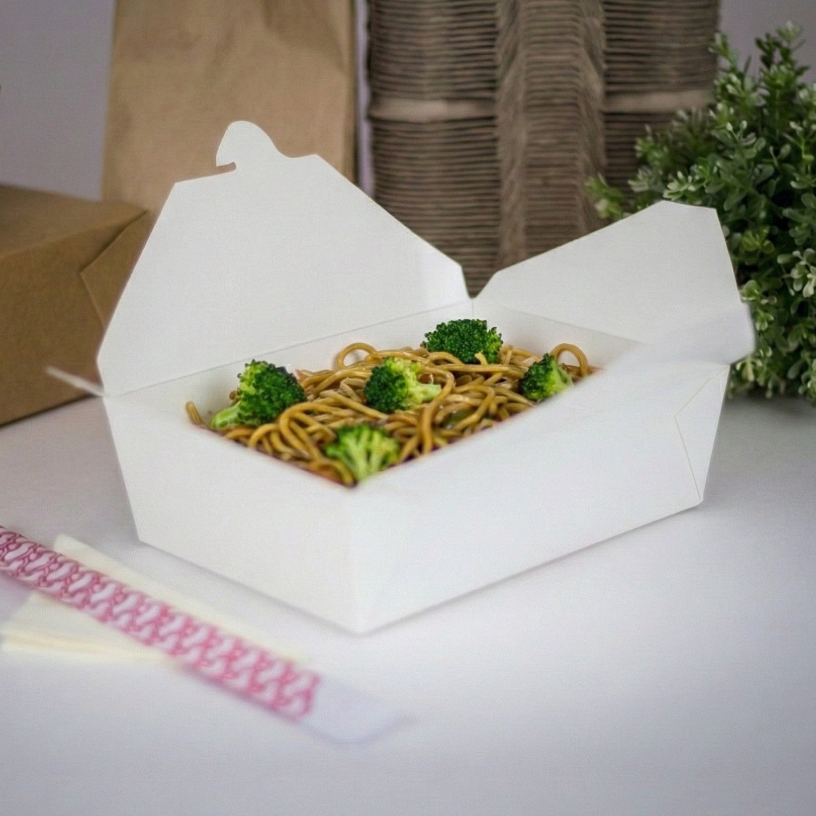 [200 ct] Paper Take-Out Boxes | #3 | 76 oz | White