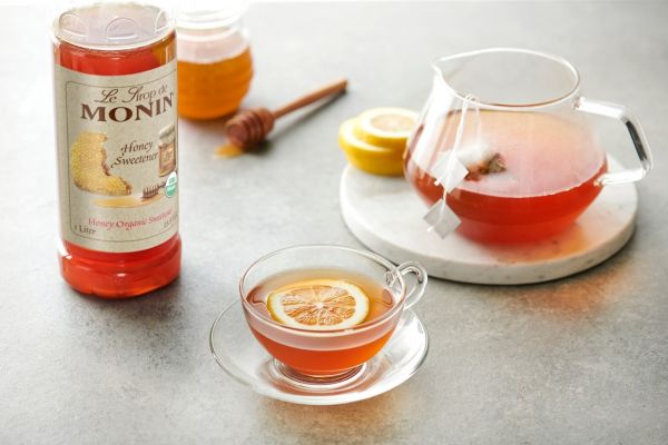 Monin Organic Honey Sweetener Syrup - Bottle (1L)